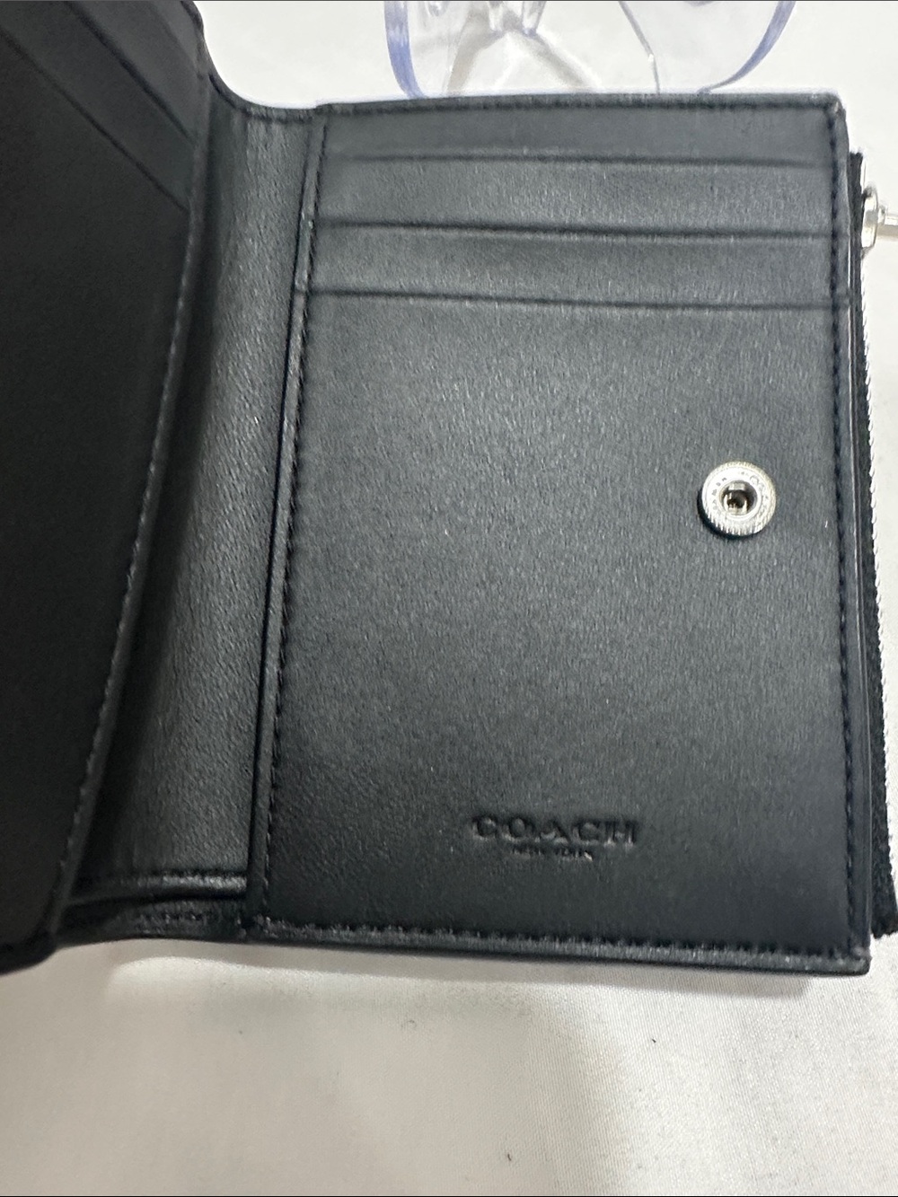 Coach Black Pebbled Leather Compact Wallet with Silver Logo NWOT - Picture 5 of 5